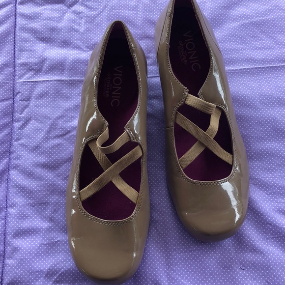 vionic orthaheel shoes